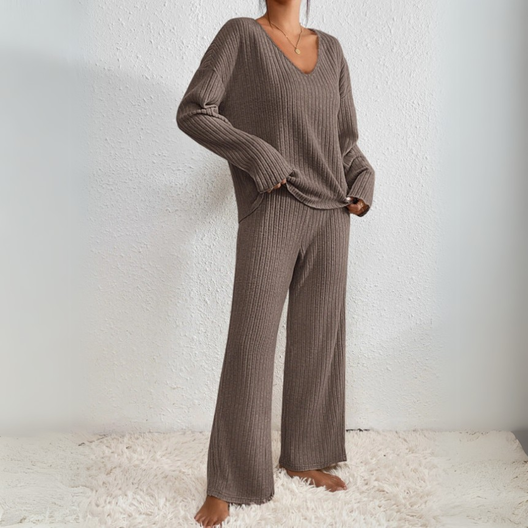 Isabella Stylish &amp; Comfortable Lounge Set