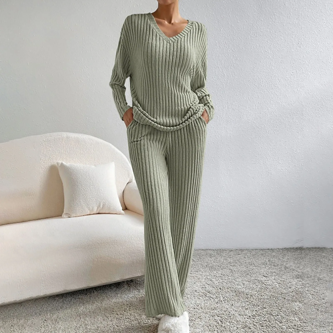 Isabella Stylish &amp; Comfortable Lounge Set