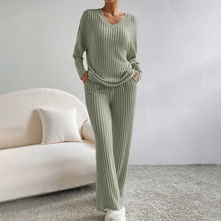 Isabella Stylish &amp; Comfortable Lounge Set