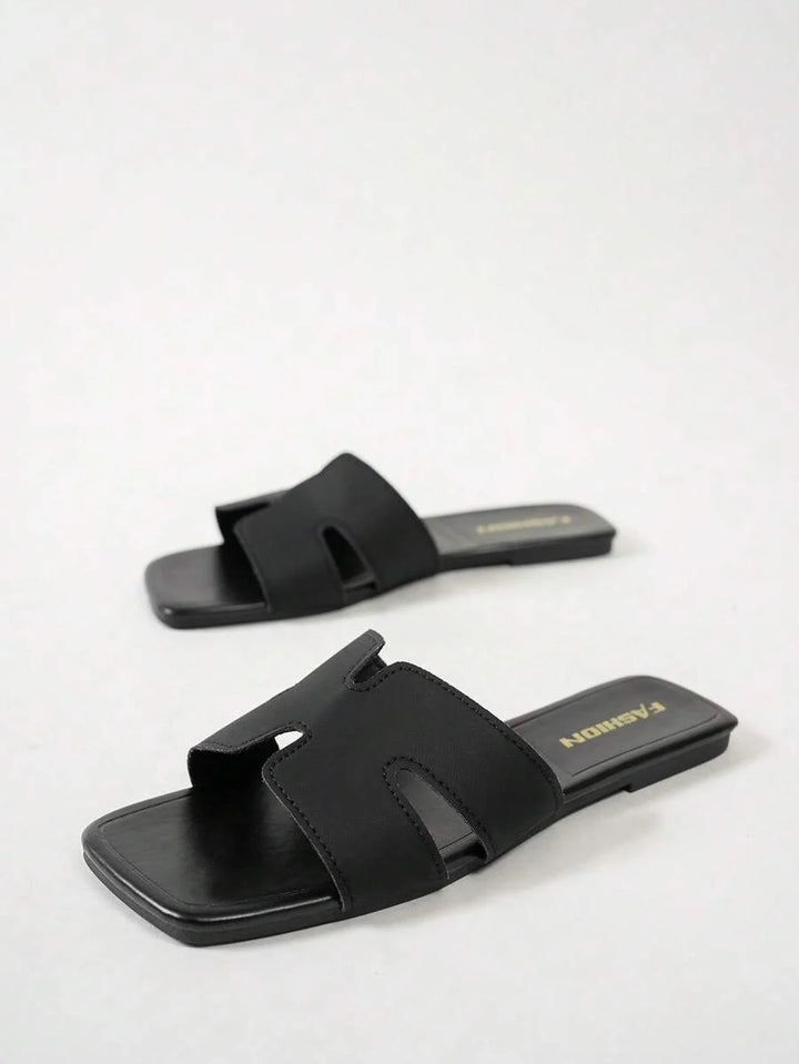 Elara Stylish Sandal