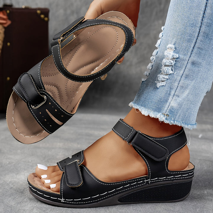 Laura Elegant Sandals