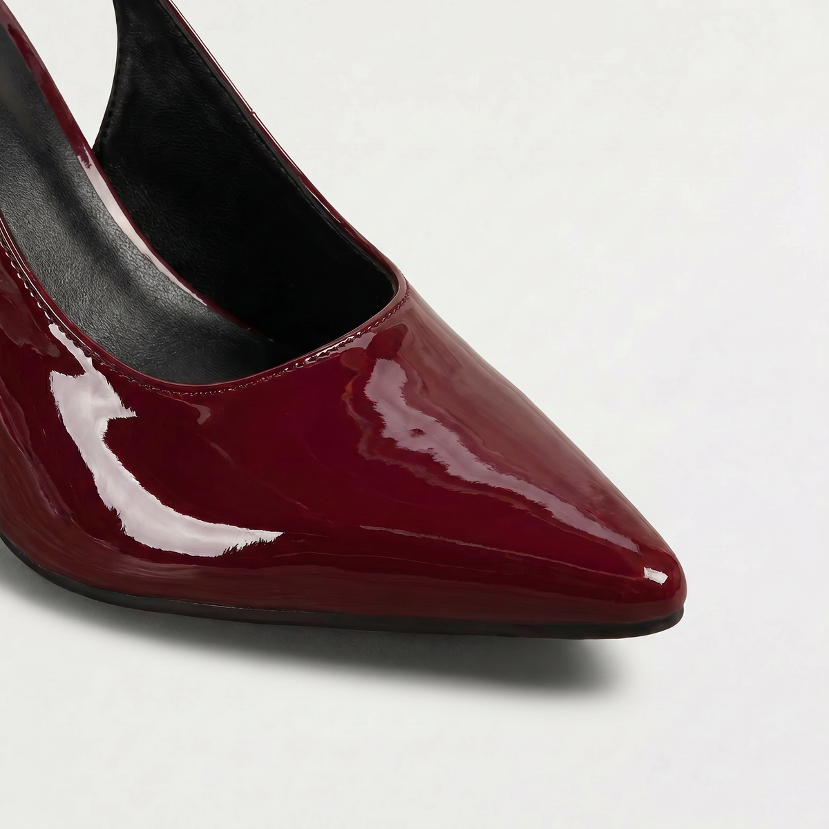 Pointed Toe Slingback Heels