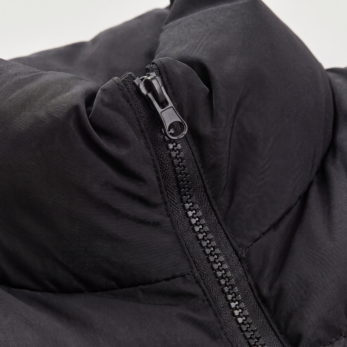 Cropped Quilted Puffer Gilet