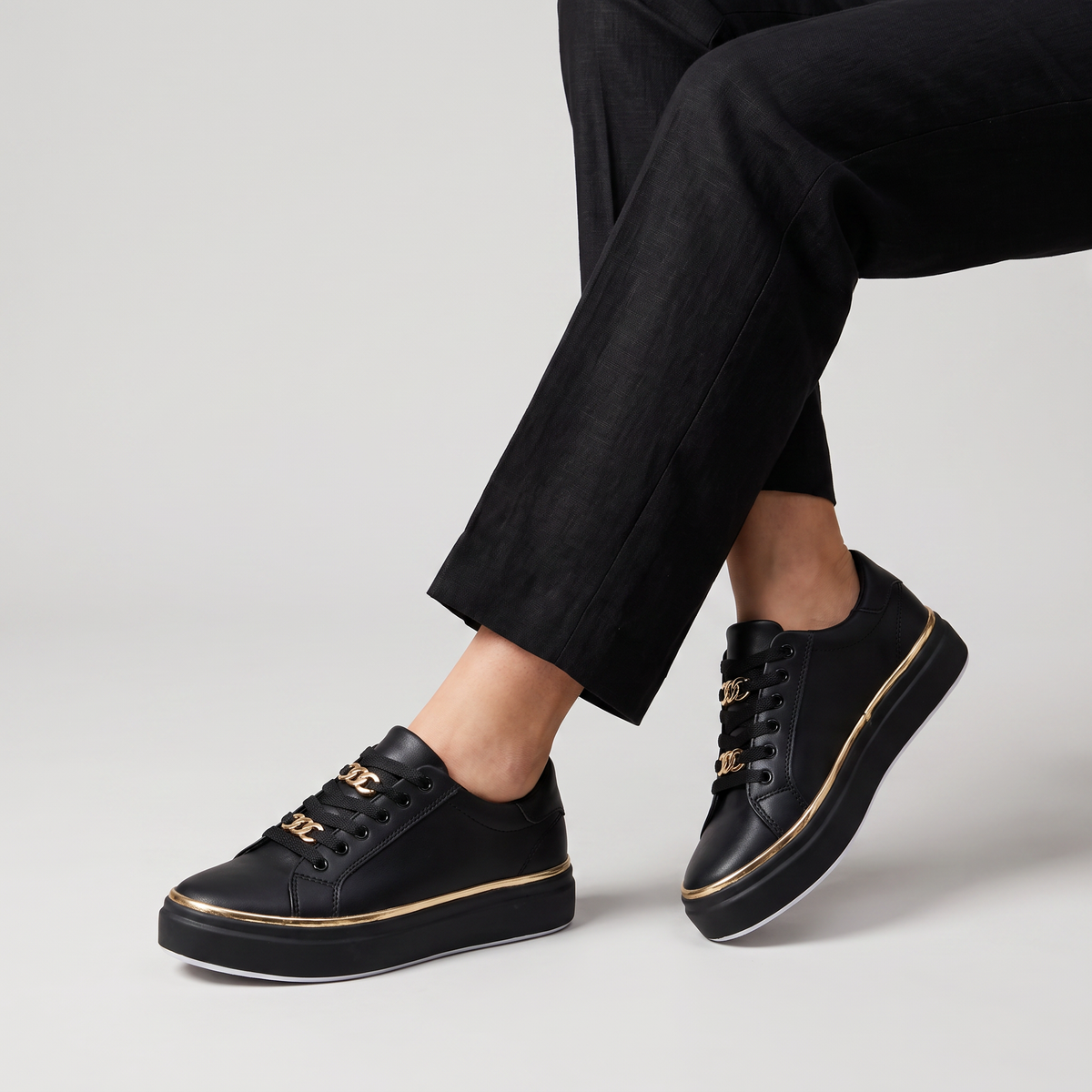Orthopedic Lace-Up Trainers with Chain Detail