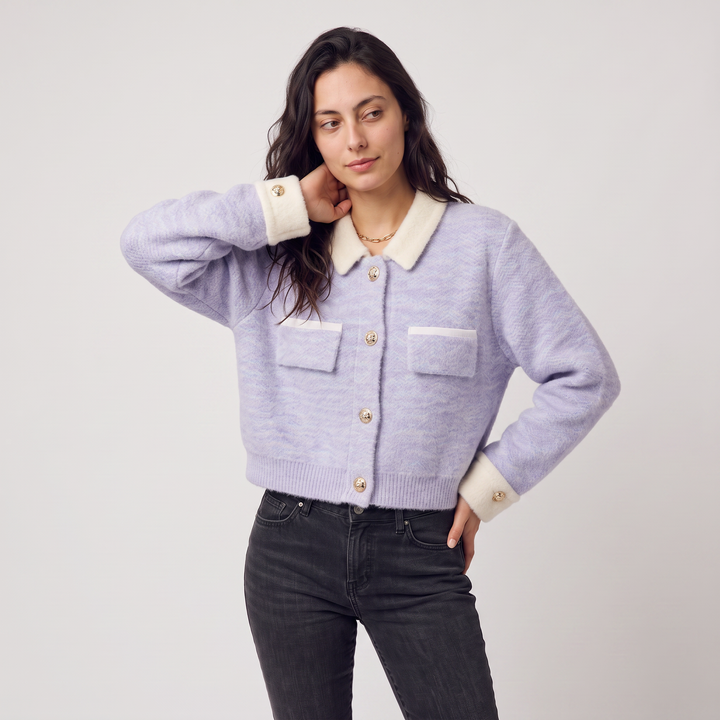 Cropped Knitted Cardigan with Contrast Collar