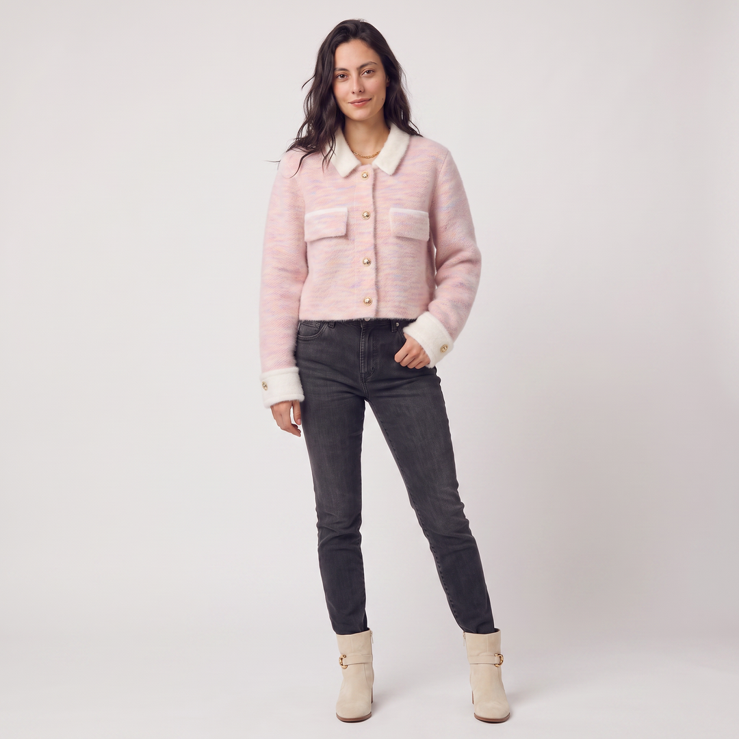 Cropped Knitted Cardigan with Contrast Collar