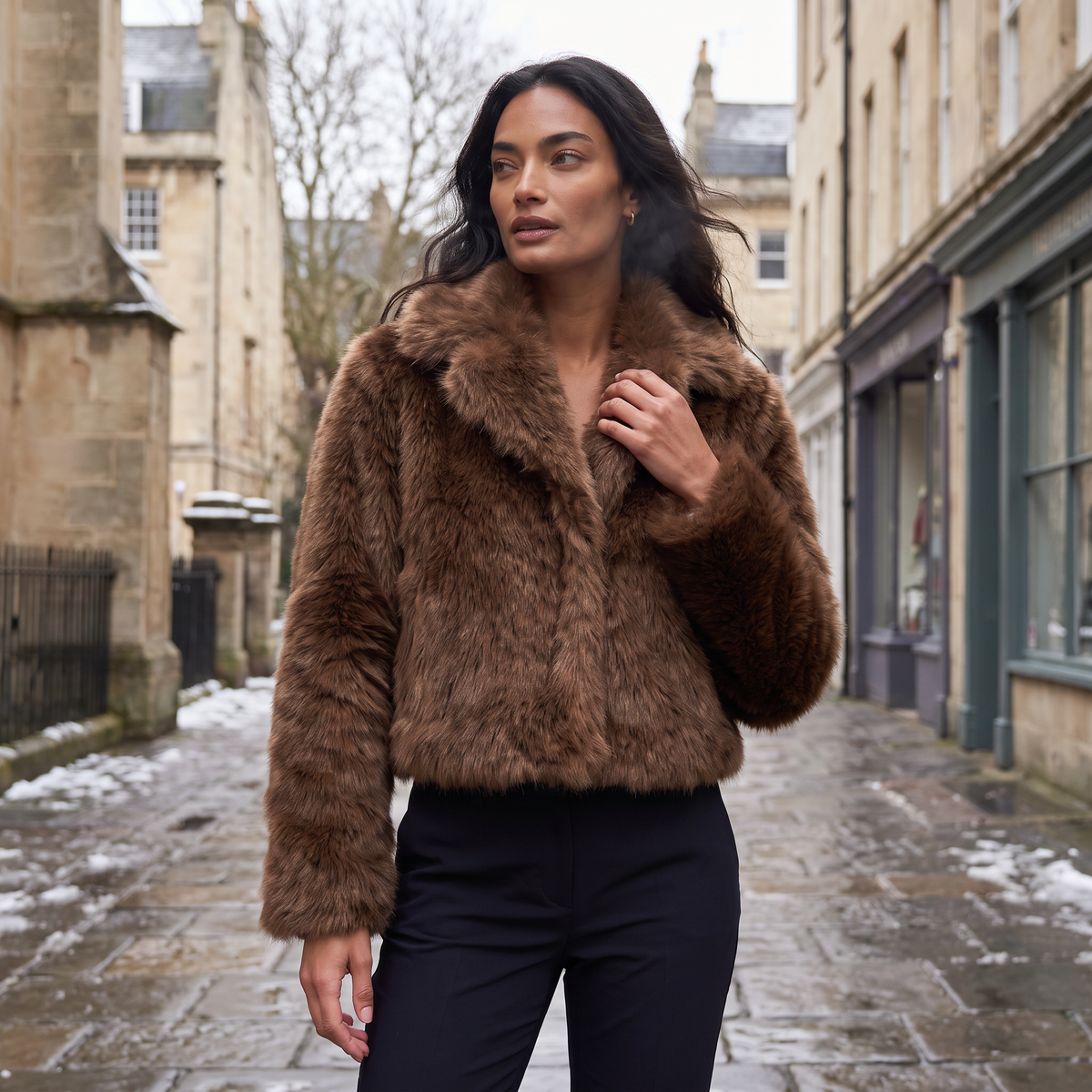 Cropped Shaggy Faux-Fur Long Sleeves Jacket