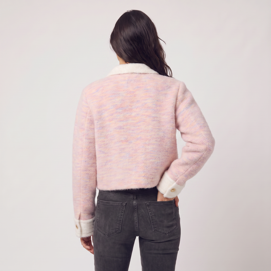 Cropped Knitted Cardigan with Contrast Collar
